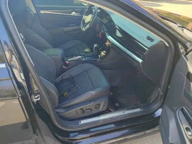 Volkswagen Passat — Фото автомобиля 8