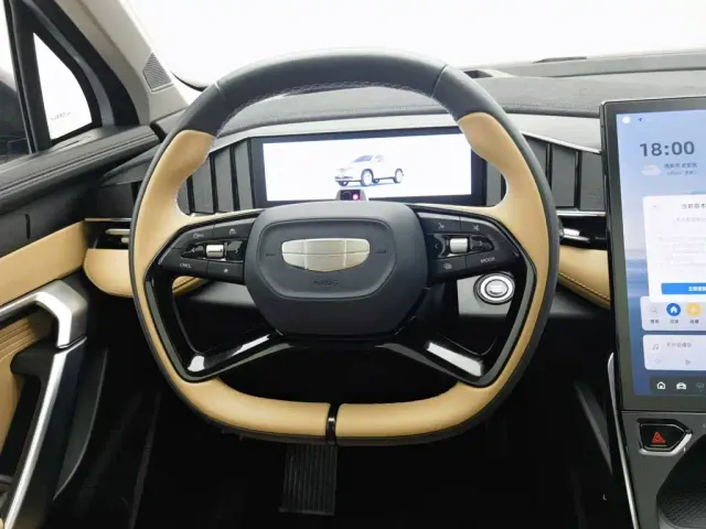 Geely Boyue L — Фото автомобиля 11