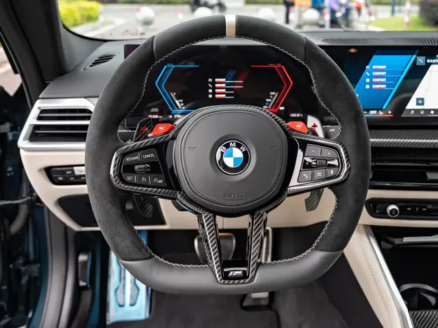 BMW M4 — Фото автомобиля 16