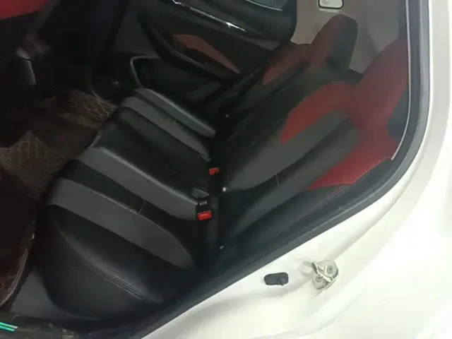 Changan Oushang X5 — Фото автомобиля 16