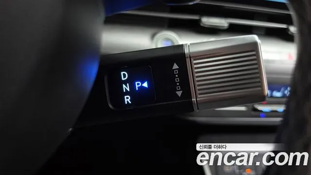 Hyundai Kona — Фото автомобиля 12