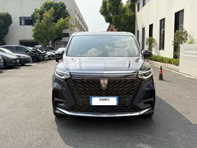 Фотография автомобиля — Roewe iMAX8
