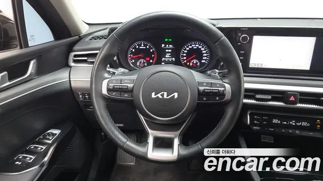 Kia K5 Generation 3 — Фото автомобиля 13