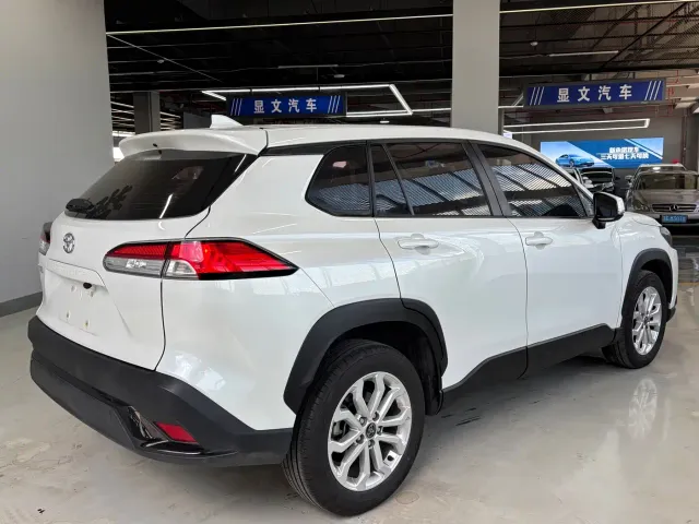 Toyota Frontlander — Фото автомобиля 16