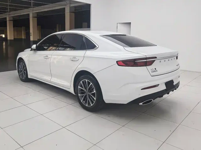 Geely Xingrui — Фото автомобиля 9