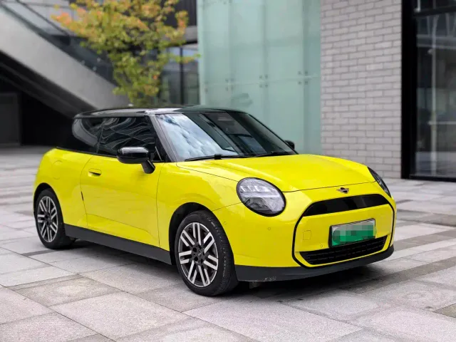 MINI Cooper — Фото автомобиля 3