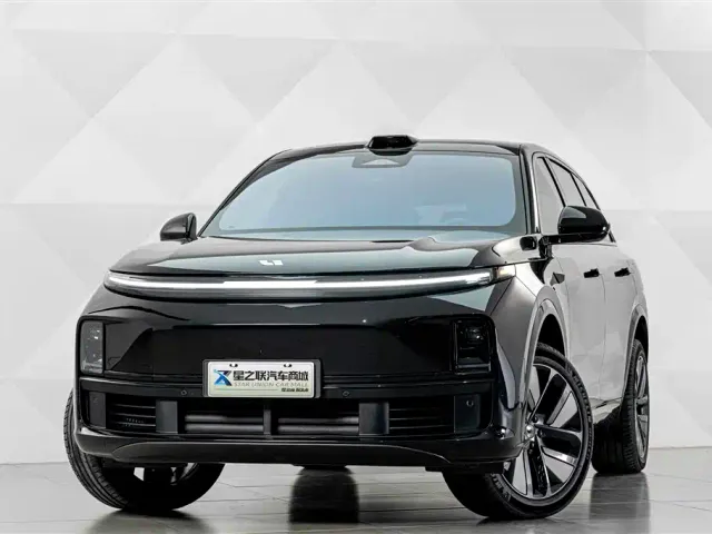 Li Auto L7 — Фото автомобиля 2