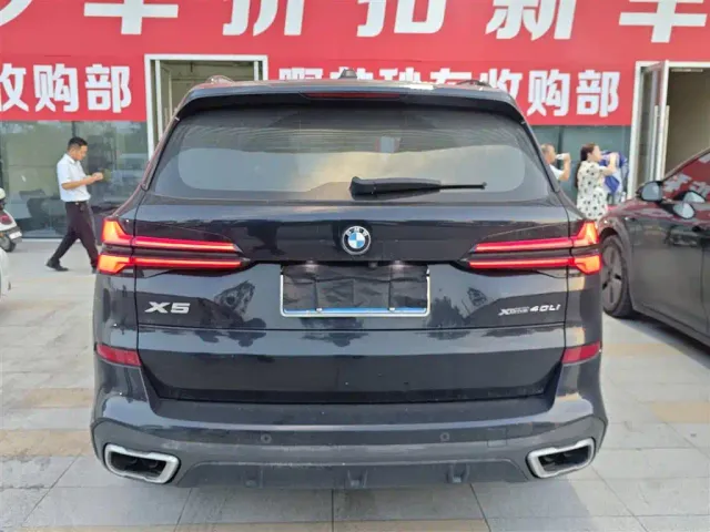 BMW X5 — Фото автомобиля 3