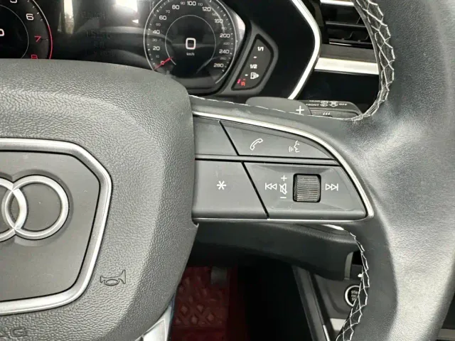 Audi Q3 — Фото автомобиля 22