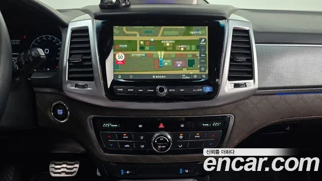 KG_Mobility_Ssangyong Rexton All Rexton Дизель 2.2 4WD — Фото автомобиля 15