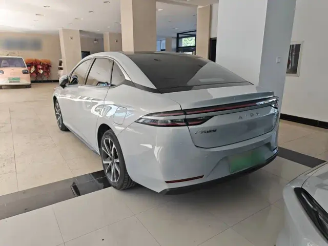 GAC Aion S Plus — Фото автомобиля 9