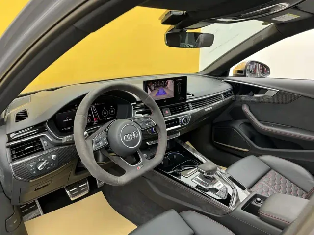 Audi RS 4 — Фото автомобиля 17