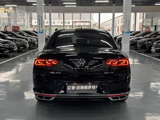 Volkswagen Magotan — Фото автомобиля 8