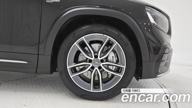 Mercedes-Benz GLB-Class — Фото автомобиля 5