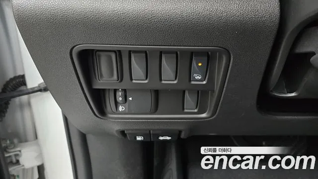 Renault-KoreaSamsung QM6 Новый QM6 2.0 GDe LE Signature 2WD — Фото автомобиля 17