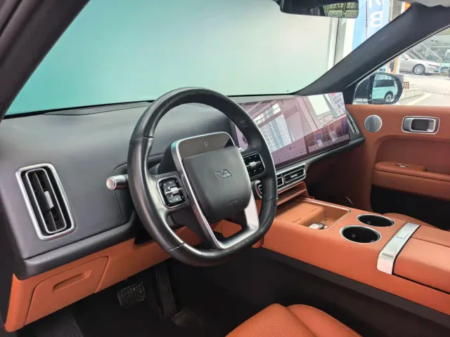 Li Auto L7 — Фото автомобиля 6