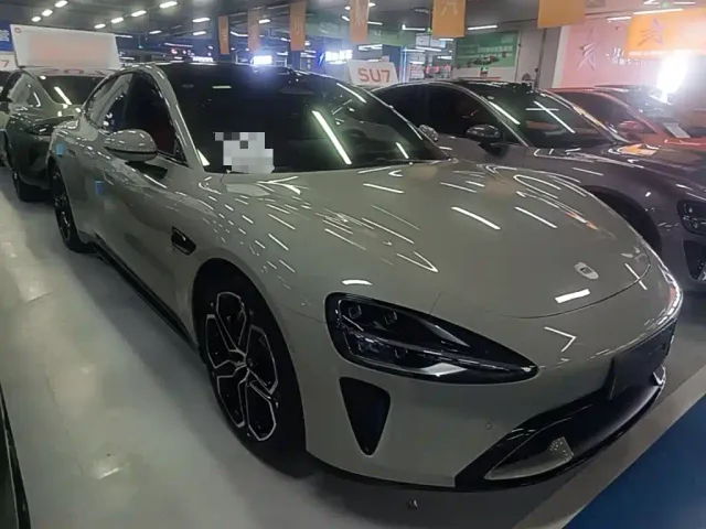 Xiaomi SU7 — Фото автомобиля 3