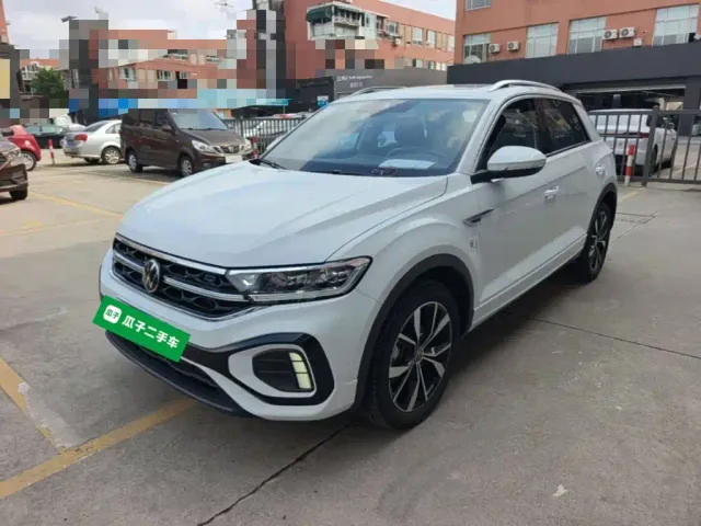 Фотография автомобиля — Volkswagen T-Roc