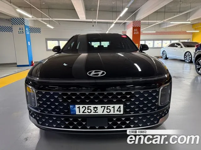 Hyundai Grandeur GN7 — Фото автомобиля 3