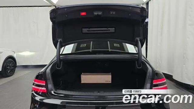 Genesis G80 RG3 — Фото автомобиля 23