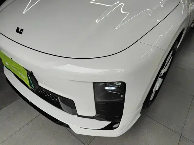 Li Auto i6 — Фото автомобиля 23