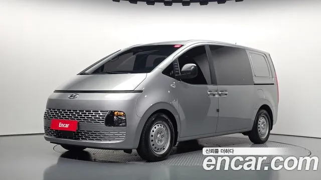 Фотография автомобиля — Hyundai Staria