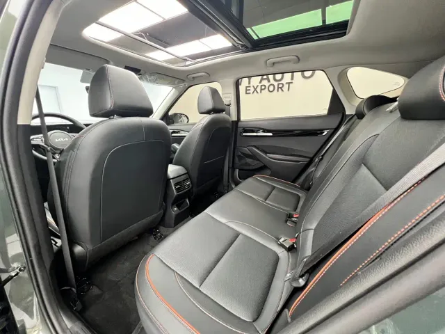 Kia Seltos — Фото автомобиля 16
