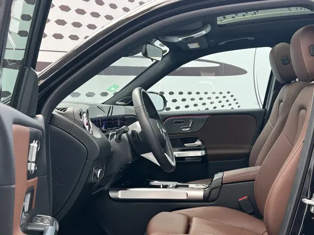 Mercedes-Benz EQB — Фото автомобиля 8