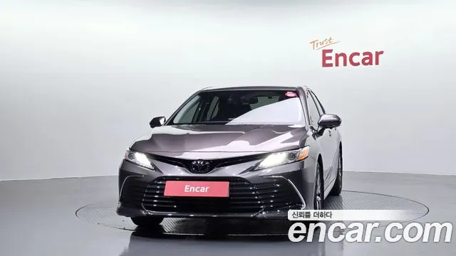 Toyota Camry — Фото автомобиля 3