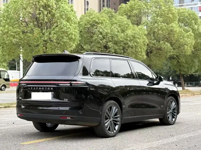 Leapmotor C16 — Фото автомобиля 7