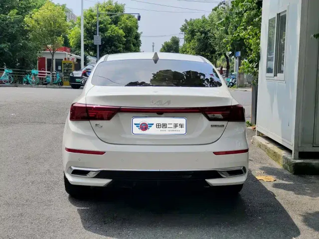 Kia K3 — Фото автомобиля 5