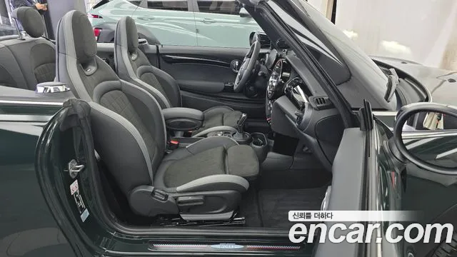 MINI Cooper Convertible — Фото автомобиля 16