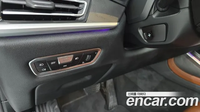 BMW X7 — Фото автомобиля 23