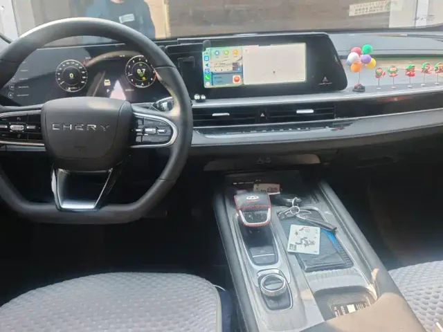 Chery Arrizo 8 — Фото автомобиля 12