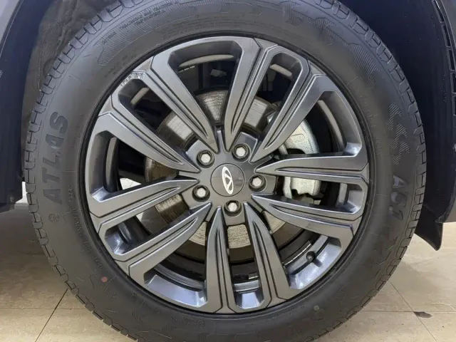 Chery Tiggo 8 — Фото автомобиля 23