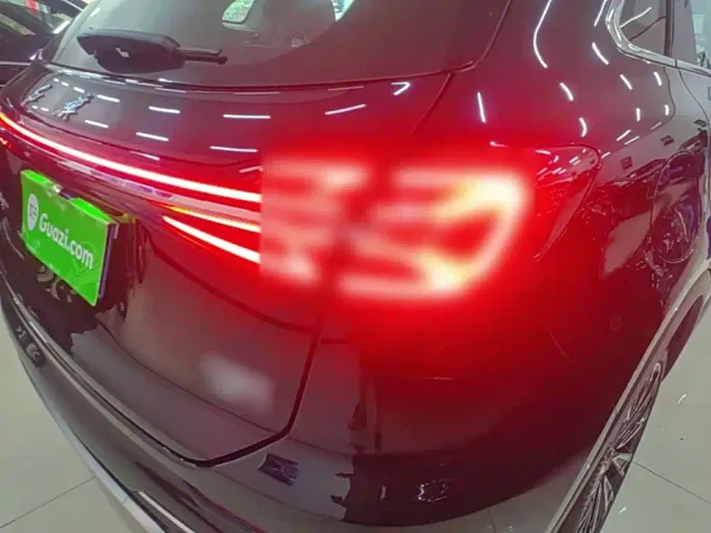 Hongqi HS5 — Фото автомобиля 7