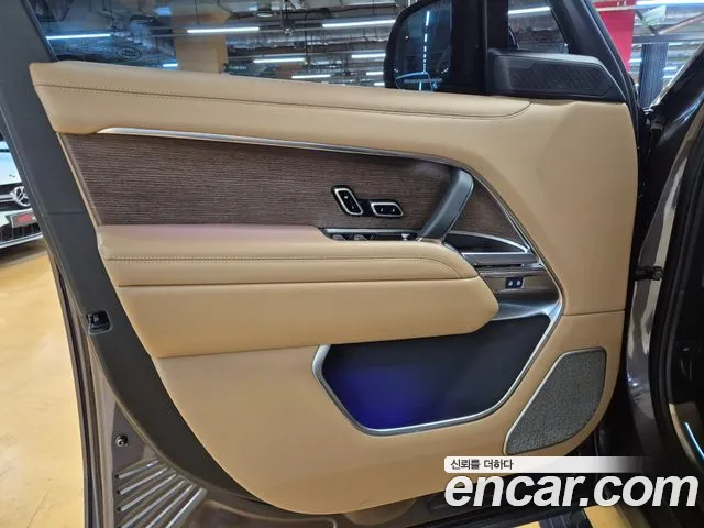 Land Rover Range Rover — Фото автомобиля 16