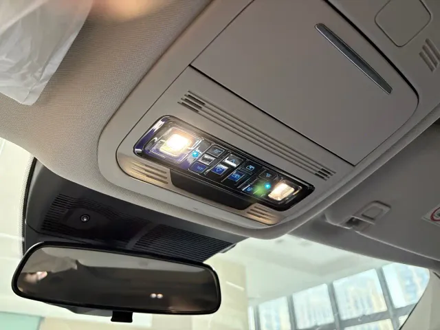 Ford Edge — Фото автомобиля 16