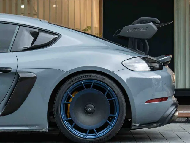 Porsche 718 — Фото автомобиля 5