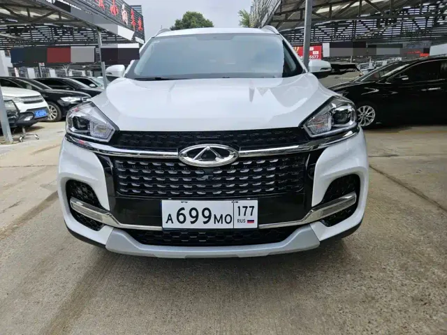 Chery Tiggo 8 — Фото автомобиля 2