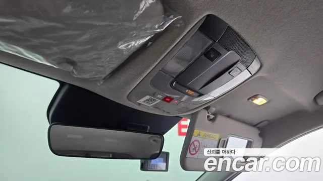 Kia Niro New — Фото автомобиля 30