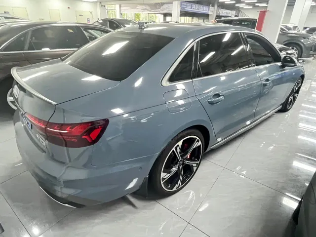 Audi Audi A4L 2021 40 TFSI Premium Life Edition — Фото автомобиля 13