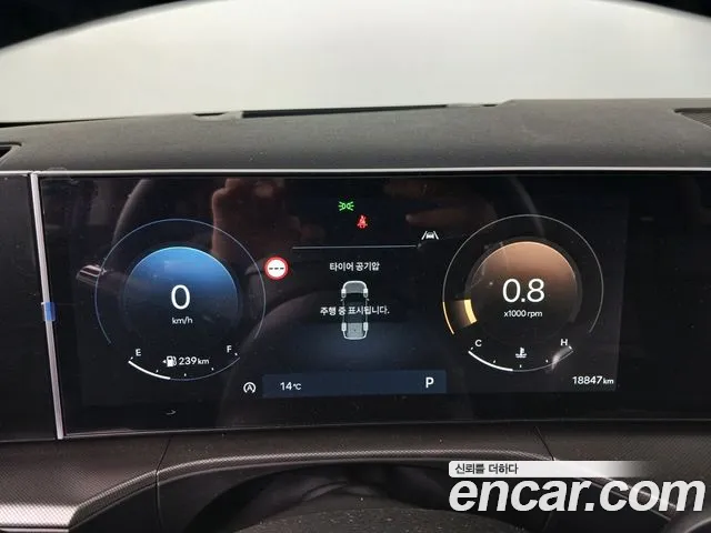 Hyundai Santa Fe MX5 — Фото автомобиля 11