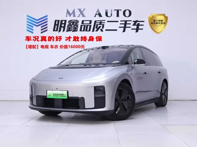 Фотография автомобиля — Li Auto i8