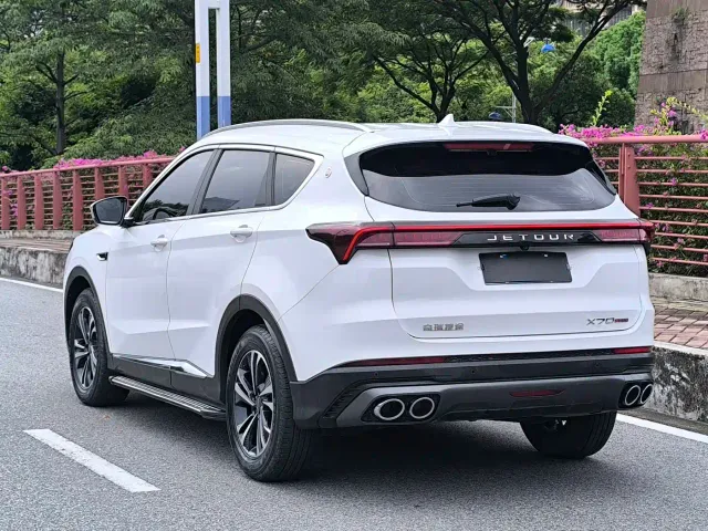 Jetour X70 Plus — Фото автомобиля 7