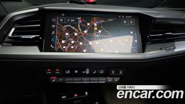 Audi Q4 e-tron F4 — Фото автомобиля 19