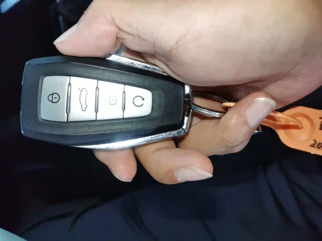 Geely Emgrand S — Фото автомобиля 8