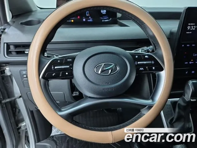 Hyundai Staria — Фото автомобиля 6