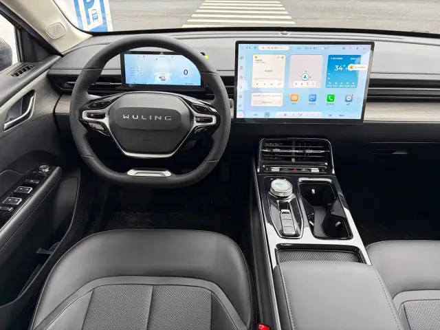 Wuling Starlight — Фото автомобиля 7