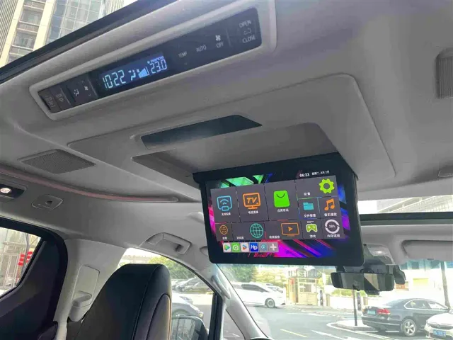 Toyota Vellfire — Фото автомобиля 17